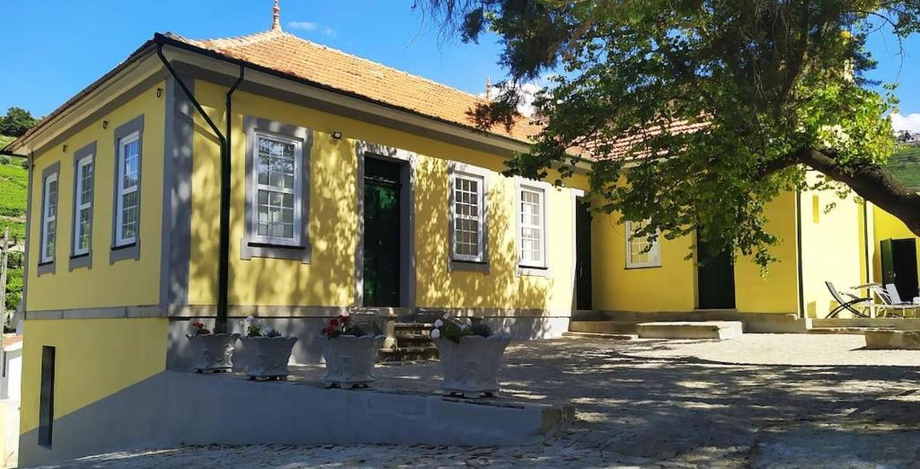 Villa Casa de São Roque - Lamego Travessa de Riobom 5100-421 Cambres