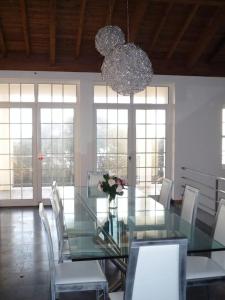 Casa do Ananas, cliff-top/ocean-front villa, Pico