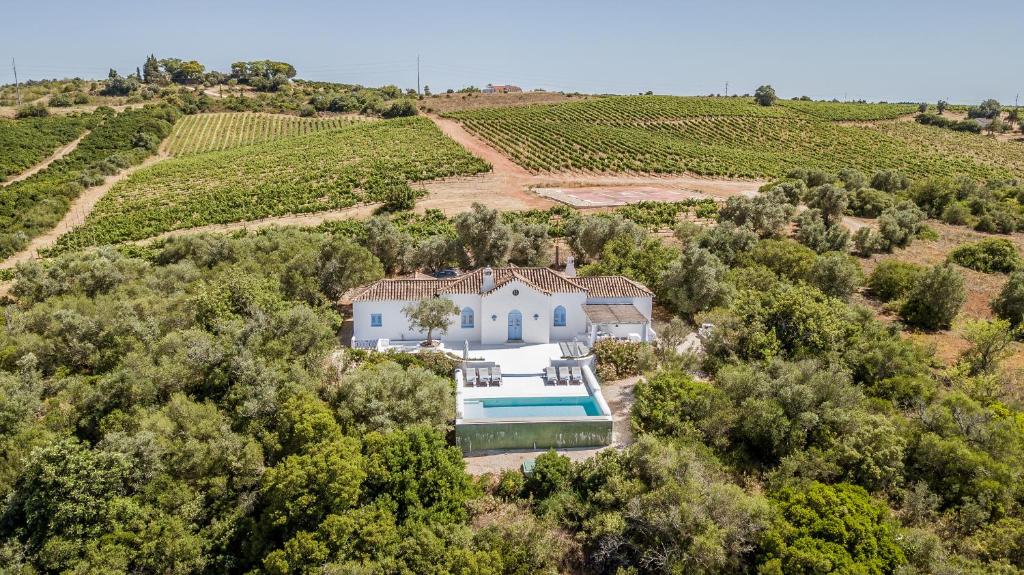 Casa do Planalto by Patio 25 Casa do Planalto, Quinta de Mata-Mouros, 8300-191 Silves