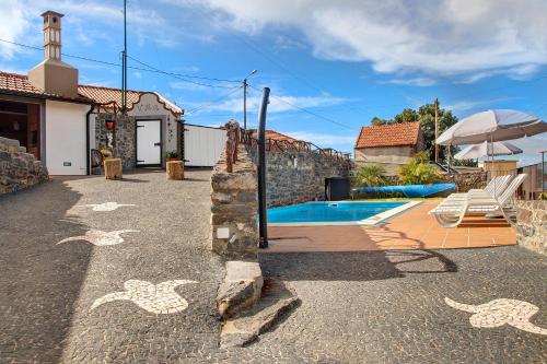 Casa Do Vinho - Sítio dos Vivos 1