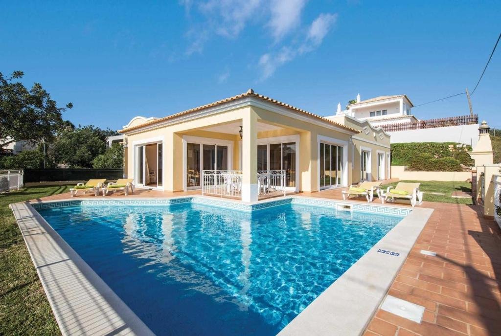 Casa Luana , 8200-000 Páteo