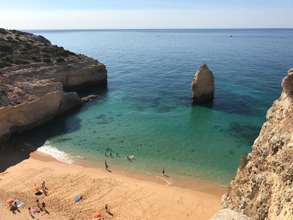 Casa Madrugada Algarve Clube Atlântico H11A, 8400-560 Carvoeiro