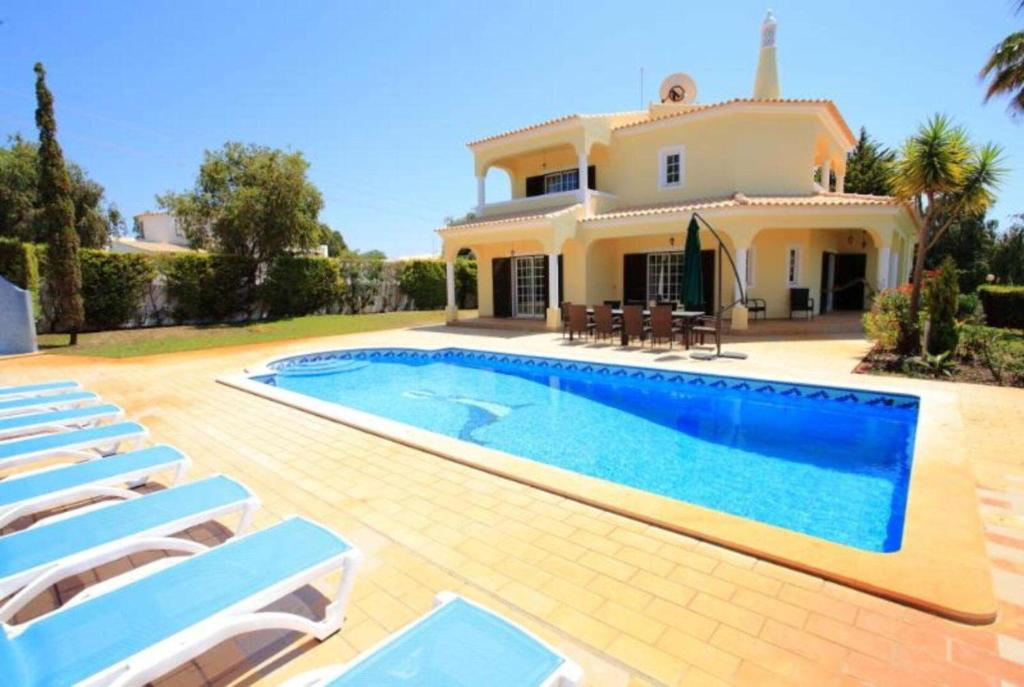 Villa Casa Mia Rose  8200-562 Albufeira