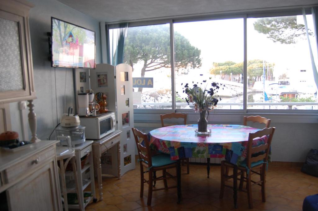 Casa na Praia Grande 2705-157 Sintra