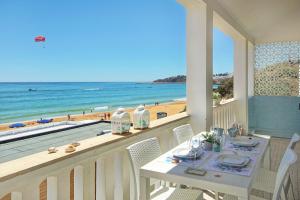 Casa Pé na Areia- Unique Spot- Beach front