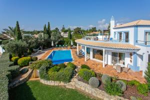 Villa Casa Polgoda luxury villa with ocean views Casa Polgoda Lote 1. Alfanzinha 8400-550 Carvoeiro Algarve