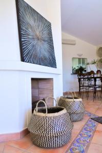 Casa Silwa - Chic 2BR Townhouse, Ocean Views, 5min to Beach & Pool