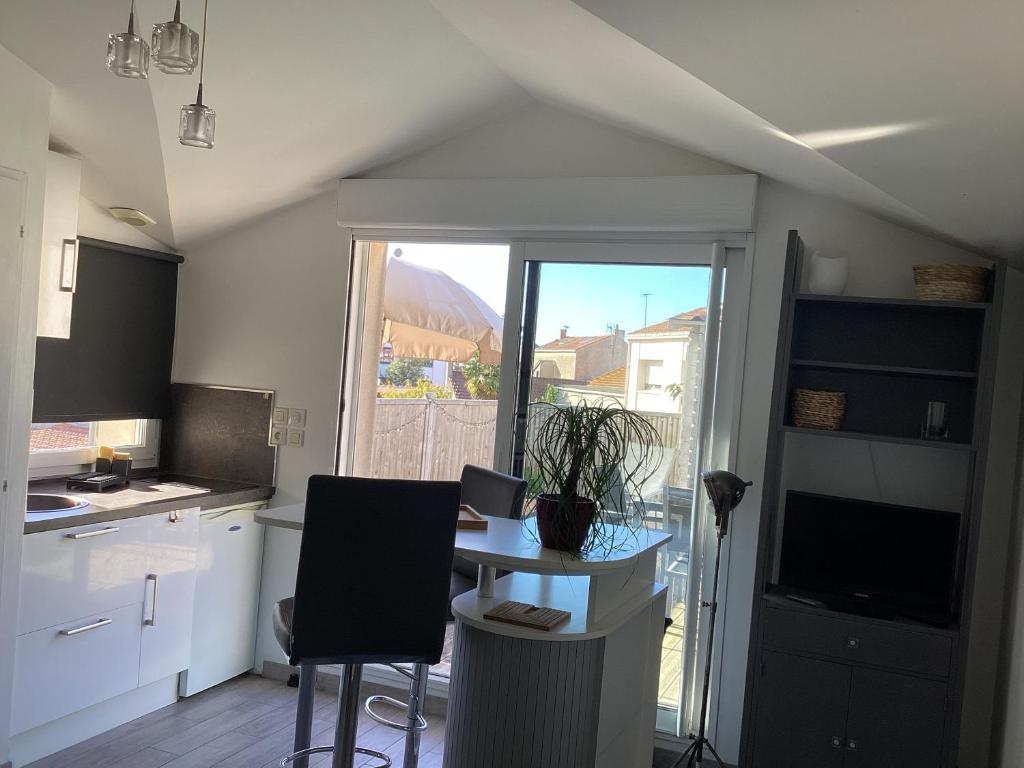 Charmante maison avec jardin et garage. 11000 Carcassonne