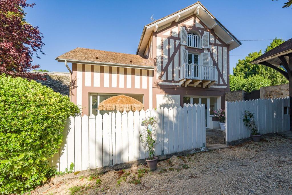 Villa Charmante Villa Verano aux portes de Paris 189 Avenue du Général Leclerc 91330 Yerres