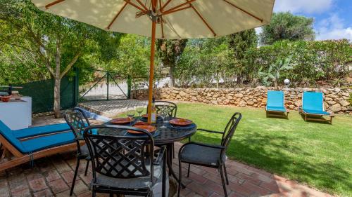 Charming House in a Vineyard Near the Beach