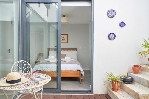 Charming house with terrace in Lisbon.WIFI.