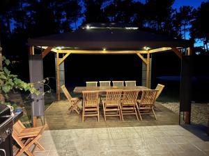 Charming villa, tranquillity by the forest
