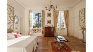Villa Château de Féral Chemin de Féral 46170 Castelnau-Montratier Midi-Pyrénées