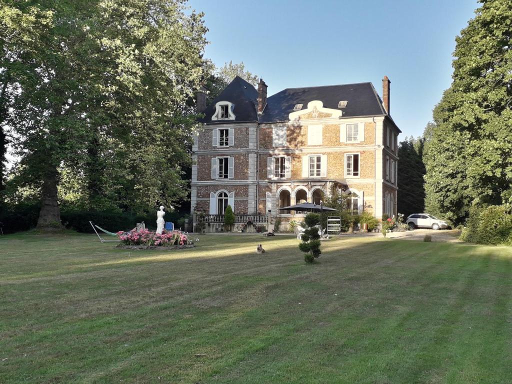 Villa Château de la Bucaille - entier 2 Chemin des Sablons 95510 Aincourt