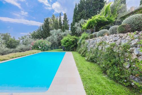 Chateauneuf Bellevue