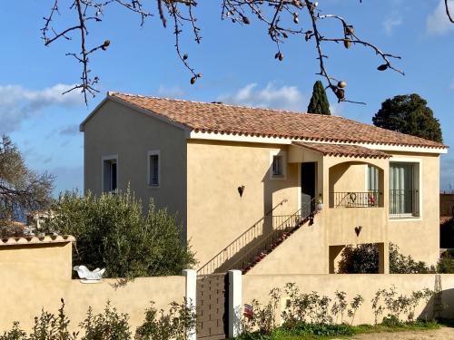 VILLA CHJOSELLA 150M2 PISCINE ET AU CALME Santa-Reparata-di-Balagna france