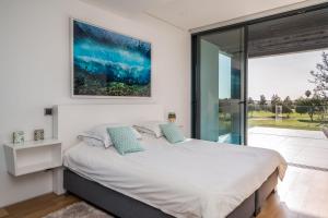 Colinas do Golfe Lux by SAPvillas