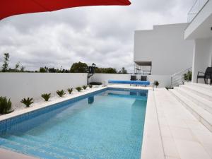 Villa Comfortable villa in Coto with swimming pool  2500-432 Coto Région Centre