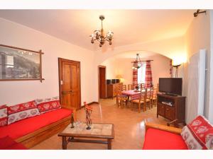 Comfortable Villa in Tignes South of France near Ski Area