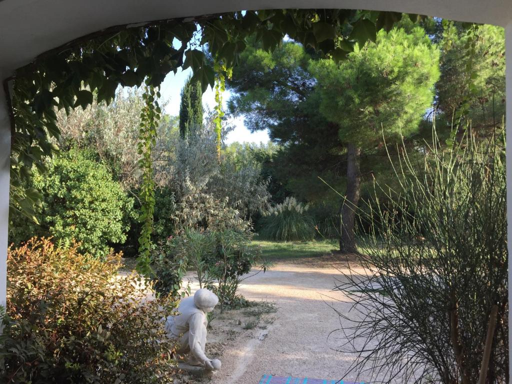 Comfortable villa near Alvignac with private swimming pool and stunning view