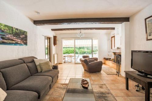 Country villa with 2200m2 garden-private pool-6people