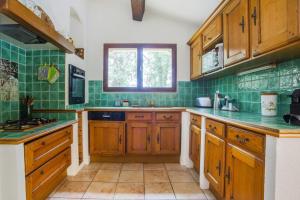 Country villa with 2200m2 garden-private pool-6people