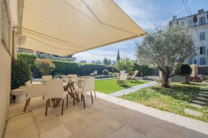 COUP DE COEUR  Maison pour 8 avec piscine à 5 pieds du centre de Cannes