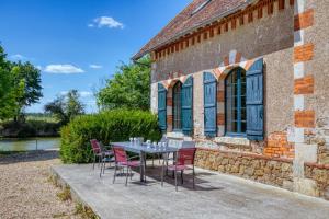 Crazy Villa Gouadiere 45 - Heated pool - Basket - 1h45 from Paris - 30p