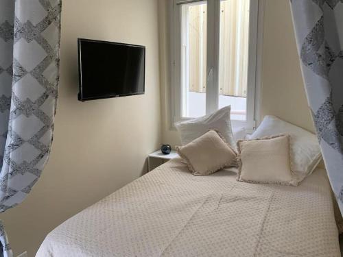 Croisette Immo VILLA 5 CHAMBRES DERRIERE L'HOTEL MARTINEZ 12 PERSONNES