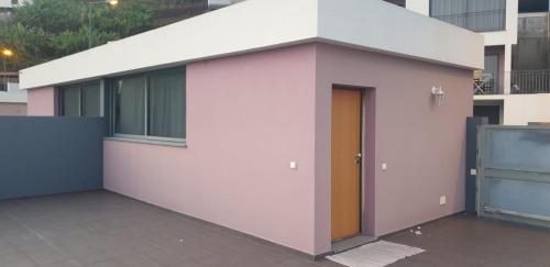 D Henriques House