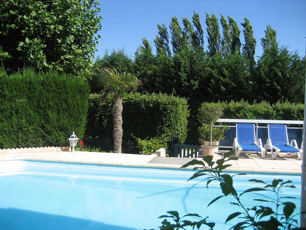 Villa Villa d'une chambre avec piscine privee jardin clos et wifi a Villars 30 Route de la Riaille Vaucluse, Provence-Alpes-Côte d'Azur, 84400 Villars