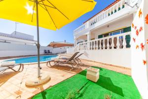 D01 - Orange Grove Villa