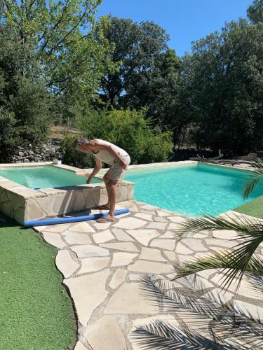 Maison de vacances Villa dans un écrin de verdure 17 bis Chemin de la Garrigue Saint-Privat-des-Vieux