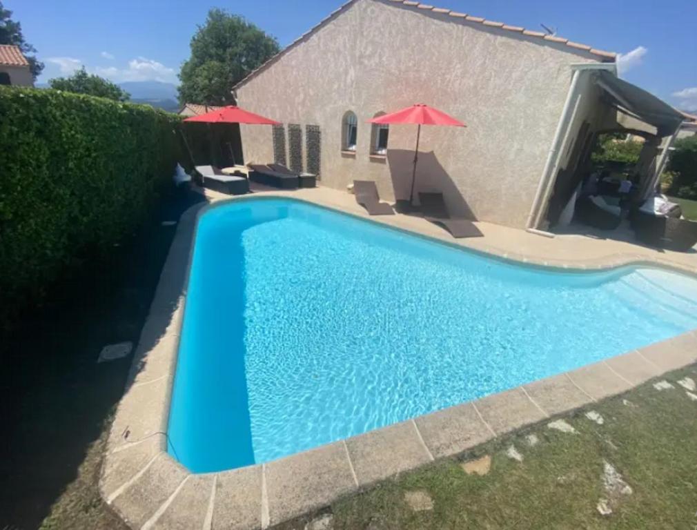 Villa Villa de 3 chambres avec piscine privee jacuzzi et jardin clos a Cagnes sur Mer a 4 km de la plage 95 Chemin de Sainte-Colombe, 06800 Cagnes-sur-Mer