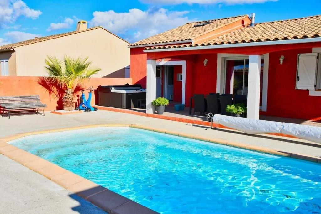 Villa Villa de 3 chambres avec piscine privee jacuzzi et jardin clos a Carcassonne 34 Rue du Ventolet Aude, Occitanie, 11000 Carcassonne