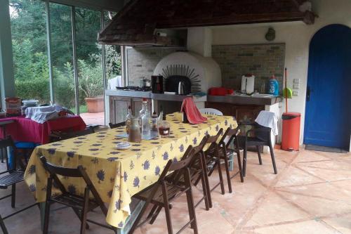 Villa Villa de 3 chambres avec piscine privee terrasse amenagee et wifi a Jurancon 1382 Chemin de Larredya Jurançon