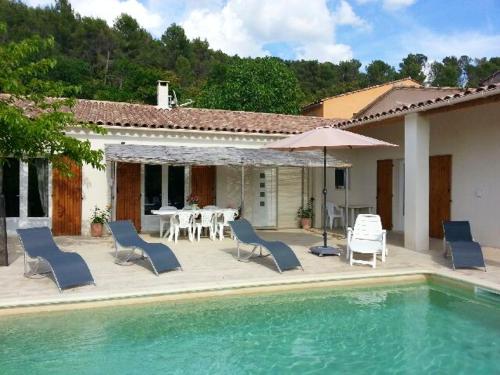 Villa de 4 chambres avec piscine privee et jardin clos a Le Beaucet Le Beaucet france