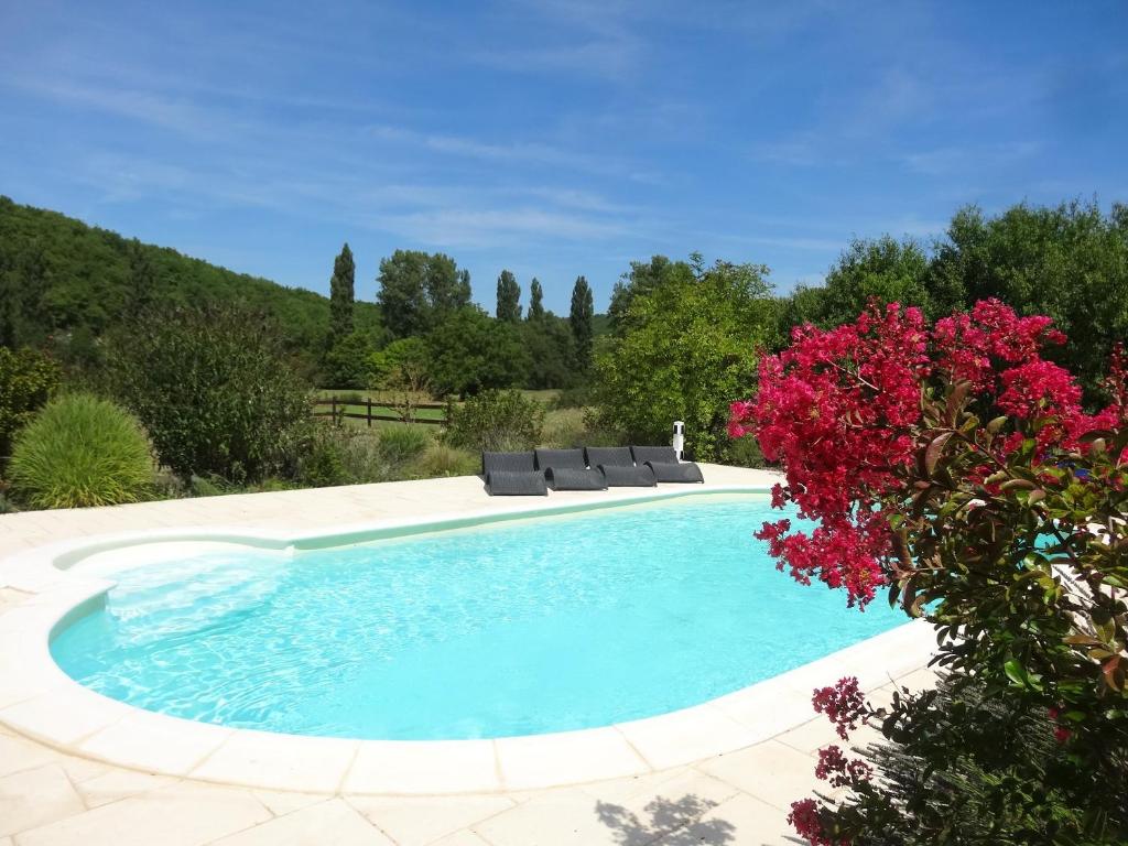 Villa Villa de 4 chambres avec piscine privee jardin amenage et wifi a Leobard F-46300 L'Abbaye-Nouvelle, 46300 Léobard