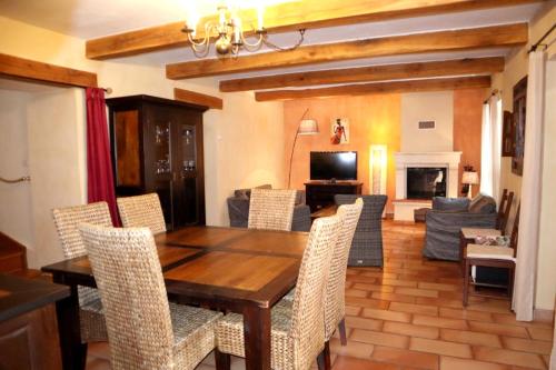 Villa de 5 chambres avec piscine privee jardin clos et wifi a Mejannes les Ales Méjannes-lès-Alès france