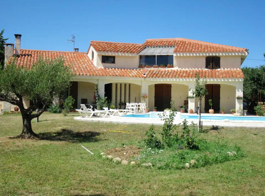 Villa Villa de 6 chambres avec piscine privee spa et jardin clos a Argeles sur Mer 23 Rue bernard bérenger, 66700 Argelès-sur-Mer