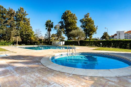 Delightful duplex in Vilamoura with barbecue and shared pool