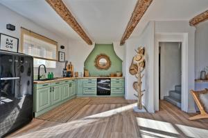 Envoutement Provençal, Maison en pierre romantique