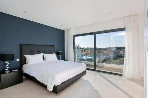 Exclusive Ultra-Stylish Villa, close to Vilamoura