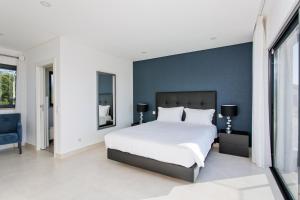 Exclusive Ultra-Stylish Villa, close to Vilamoura
