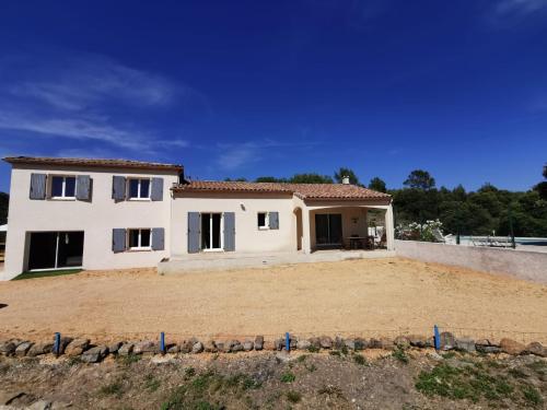 VILLA FAMILIALE avec PISCINE, VUE IMPRENABLE Saint Jean du Pin france