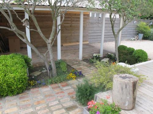 Family house with swimming pool & garden, Camargue