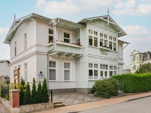 Villa Villa Fichtenhain Whg 01 Waldstr. 29 Bansin