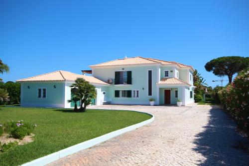 Villa Fonte Santa Quarteira portugal