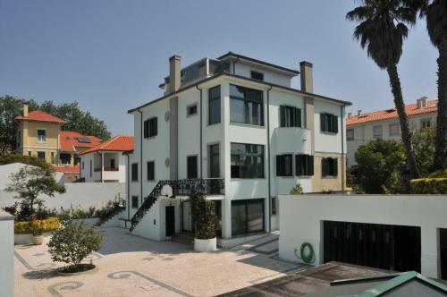 Francelos Village