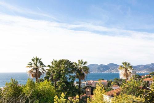 Appartement Villa Francia 33 avenue Marechal Wemyss Villa le Francia Pierre & Vacances Cannes